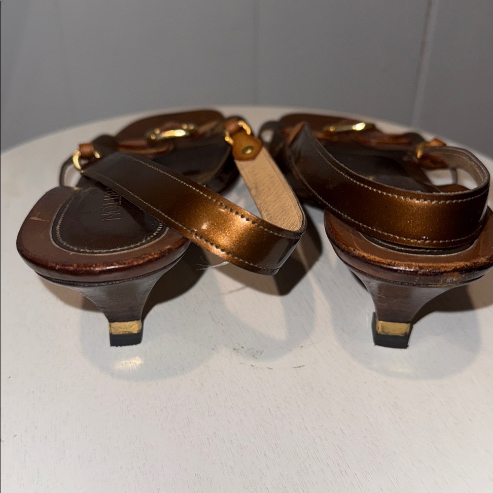 Louis Vuitton Brown and Tan vintage Sandals - Picture 8 of 15